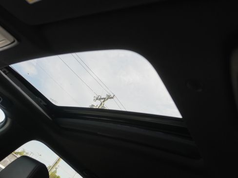 Used 2023 BMW X5 xDrive40i w/ Premium Package image 13