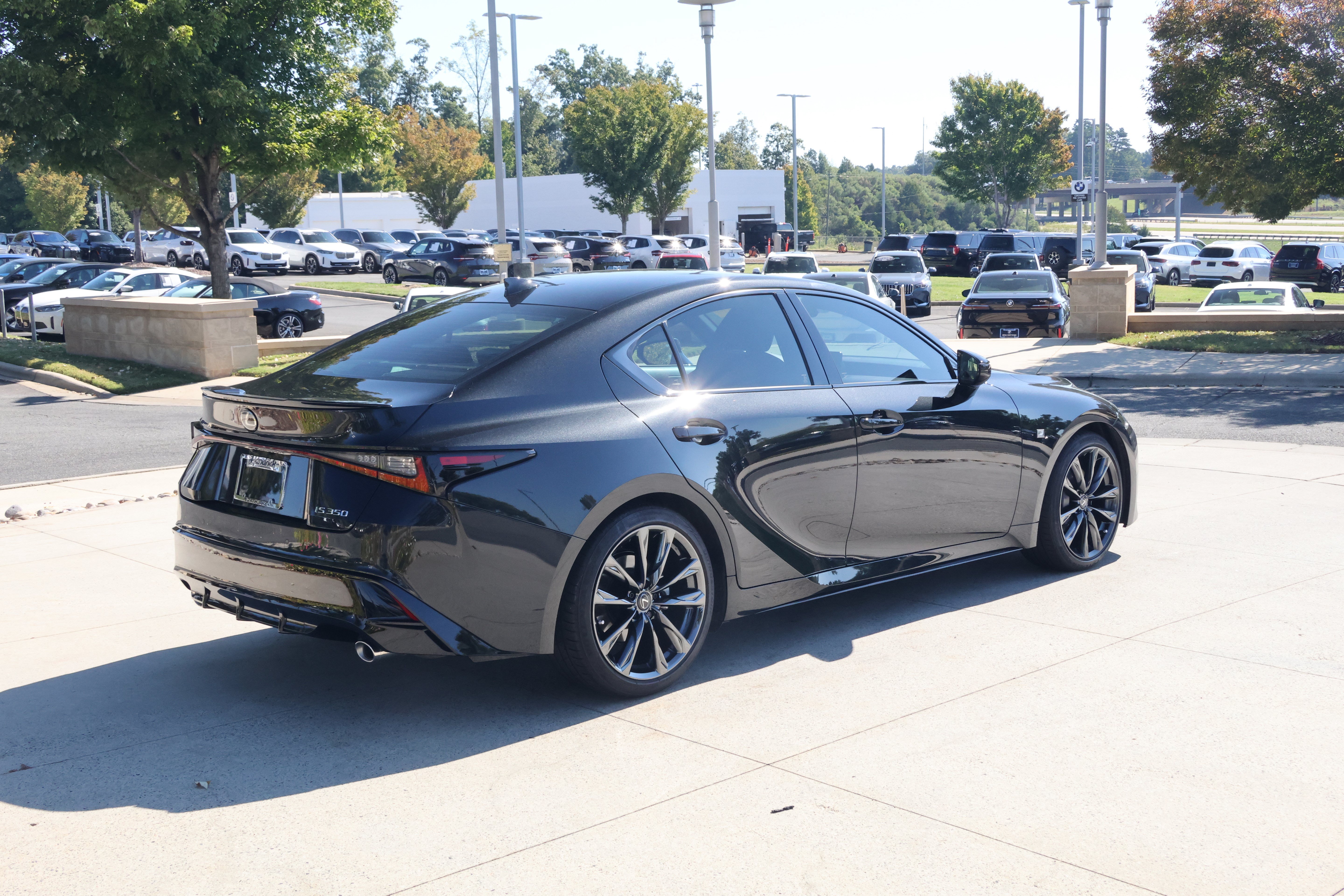 Used 2025 Lexus IS 350 F Sport RWD image 9