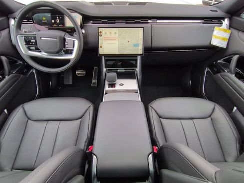 New 2026 Land Rover Range Rover Long Wheelbase SE image 15