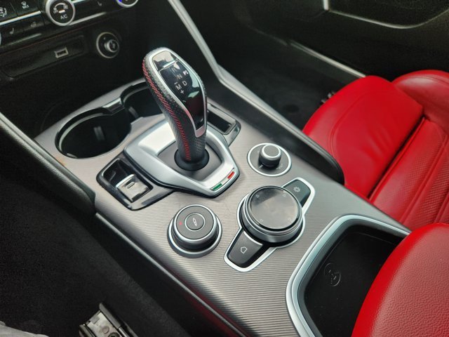 Used 2021 Alfa Romeo Giulia Ti Sport RWD image 18