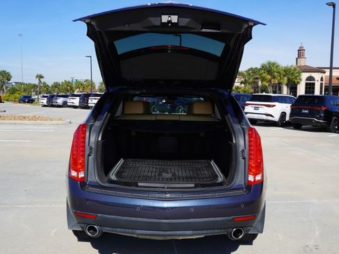 Used 2015 Cadillac SRX Luxury w/ Driver Awareness Package image 33