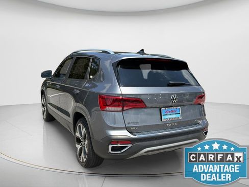 Used 2022 Volkswagen Taos SEL w/ Panoramic Sunroof Package AWD/4WD image 8