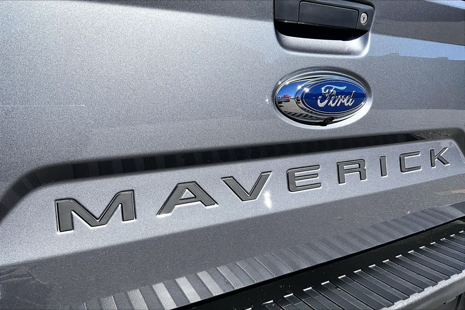 Used 2023 Ford Maverick Lariat FWD image 32