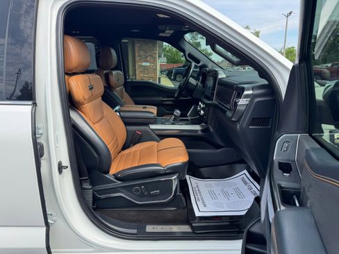 Used 2021 Ford F150 Platinum w/ Equipment Group 701A High AWD/4WD image 16