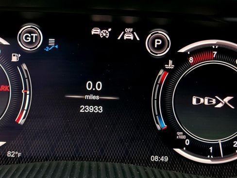 Used 2022 Aston Martin DBX AWD/4WD image 6