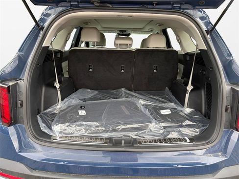 New 2025 Kia Sorento S w/ Panoramic Sunroof Package image 18