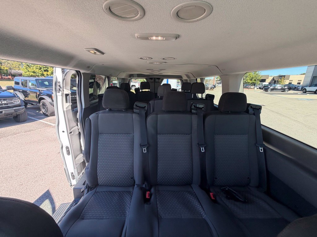 Used 2023 Ford Transit 350 XLT RWD image 19