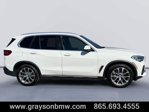 Used 2019 BMW X5 xDrive40i w/ Convenience Package image 2