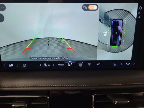 Used 2025 Lincoln Aviator Black Label image 10