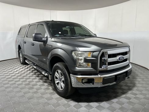 Used 2015 Ford F150 XLT AWD/4WD image 2