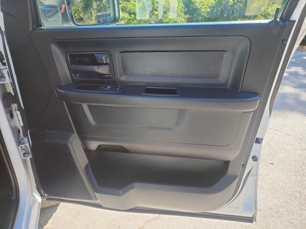 Used 2020 RAM 2500 Tradesman AWD/4WD image 32