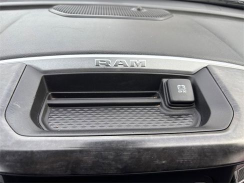 Used 2024 RAM 3500 SLT w/ Quick Order Package 2YG SLT image 17