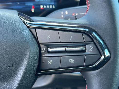 New 2026 Chevrolet Equinox RS w/ Convenience Package III AWD/4WD image 25