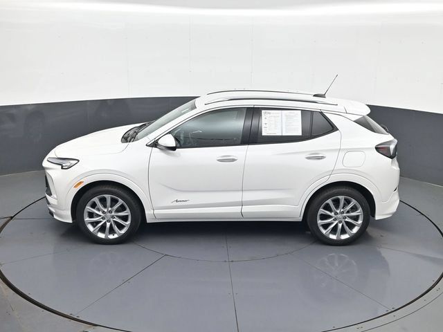 Used 2024 Buick Encore GX Avenir w/ Avenir Convenience Package AWD/4WD image 20