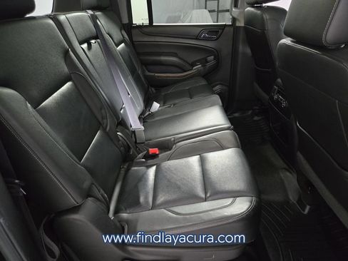 Used 2017 Chevrolet Suburban LT RWD image 20