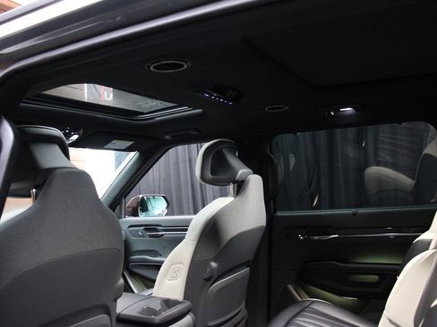 Used 2024 Kia EV9 GT-Line image 27