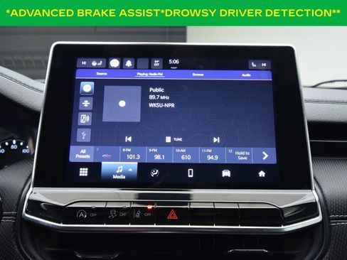 Certified 2023 Jeep Compass Latitude w/ Convenience Group image 16