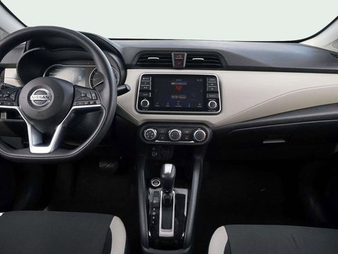 Used 2021 Nissan Versa SV image 19