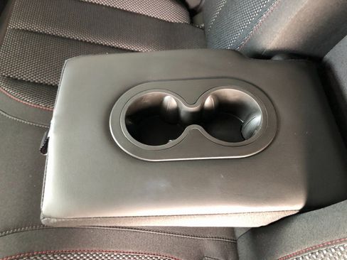 Used 2017 Chevrolet Equinox LT w/ Convenience Package image 15