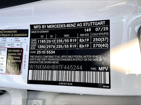 Used 2026 Mercedes-Benz GLC 300 4MATIC image 35