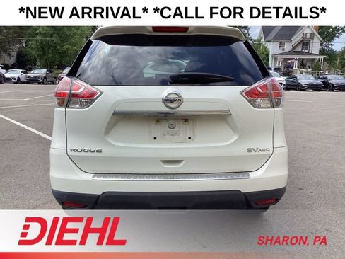 Used 2016 Nissan Rogue SV w/ SV Premium Package AWD/4WD image 6