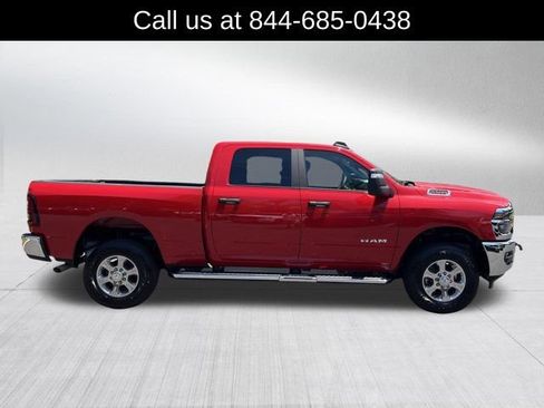 Used 2026 RAM 2500 Big Horn AWD/4WD image 4