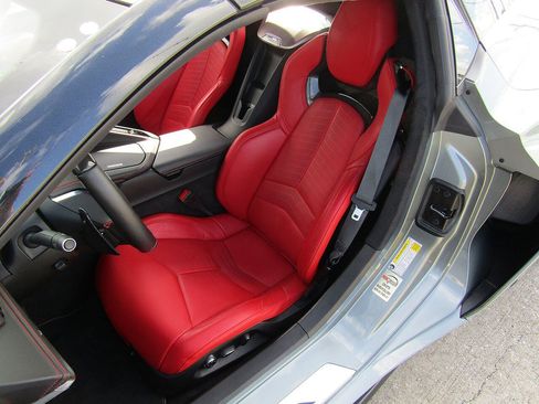 Used 2023 Chevrolet Corvette Z06 RWD image 9