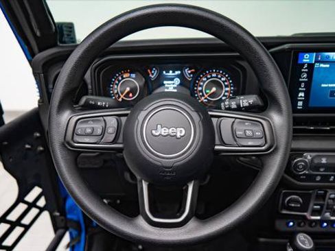 Used 2026 Jeep Wrangler Unlimited Sport AWD/4WD image 25