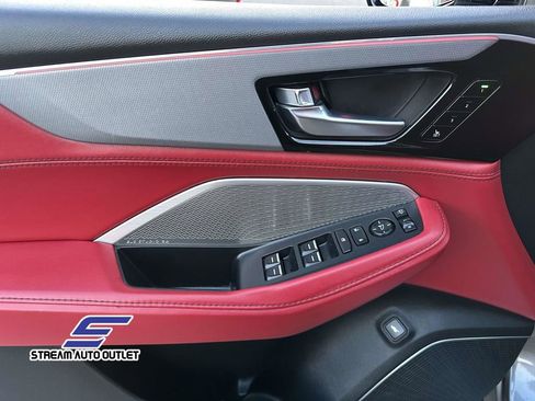 Used 2023 Acura MDX A-Spec image 17