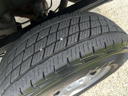 Used 2014 Ford F250 XL w/ Power Equipment Group image 15