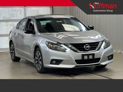 Used 2016 Nissan Altima 2.5 SL w/ 2.5 Technology w/LED Package