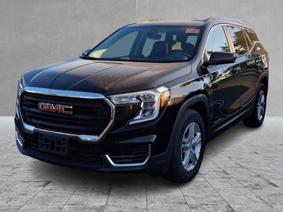 Used 2022 GMC Terrain SLE w/ Driver Convenience Package