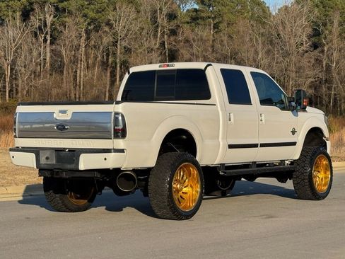 Used 2013 Ford F250 Platinum w/ FX4 Off Road Pkg image 5