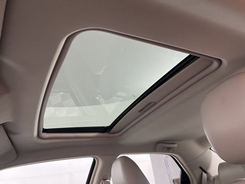 Used 2005 Chrysler 300 Touring w/ Sound Group image 17