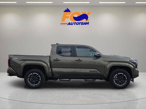 New 2026 Toyota Tacoma TRD Sport RWD image 5