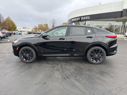 New 2026 Buick Envista Sport Touring image 7