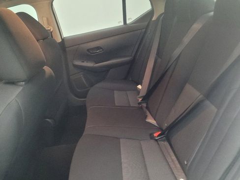 Used 2024 Nissan Sentra SV FWD image 18