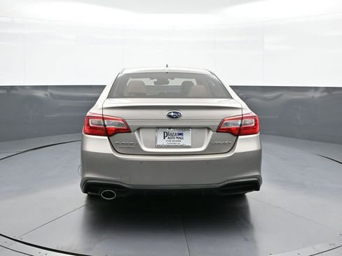 Used 2018 Subaru Legacy 2.5i Limited image 7