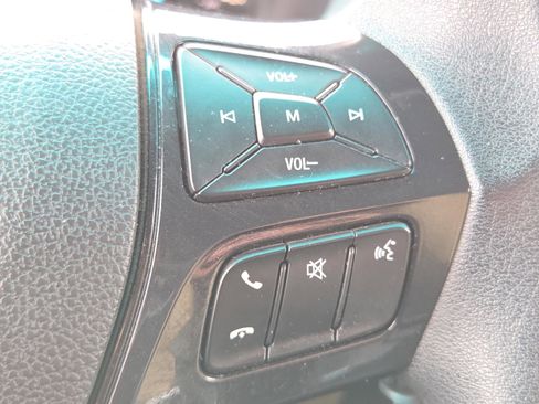 Used 2017 Ford Explorer FWD image 23