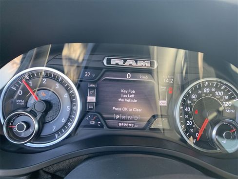 Used 2019 RAM 1500 Big Horn image 16