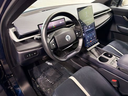 Used 2023 Fisker Ocean One AWD/4WD image 4