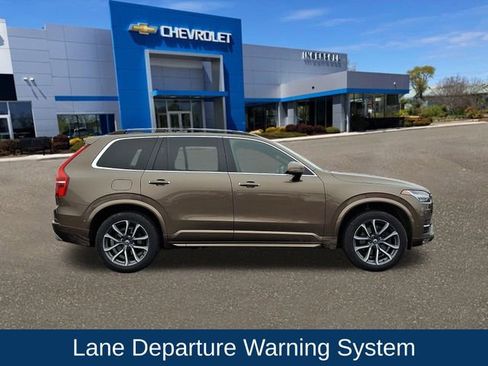 Used 2016 Volvo XC90 T6 Momentum w/ Protection Package Plus image 9
