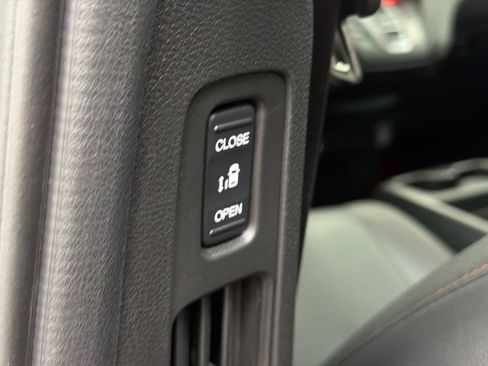 Used 2023 Honda Odyssey Sport image 20