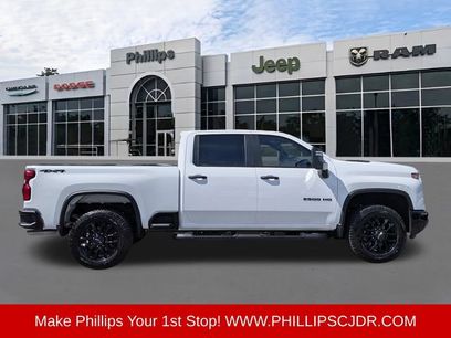 Used 2026 Chevrolet Silverado 2500 Custom w/ Custom Value Package