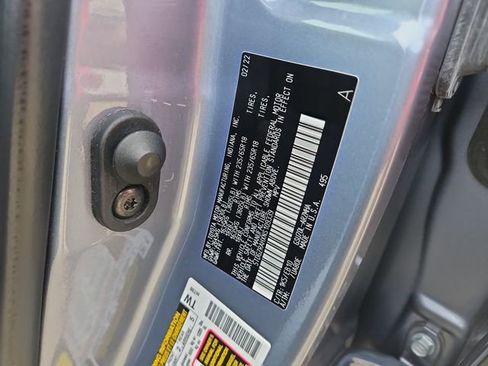 Used 2022 Toyota Highlander XLE image 31