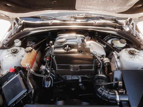 Used 2016 Cadillac ATS Luxury w/ Sun And Sound Package image 39