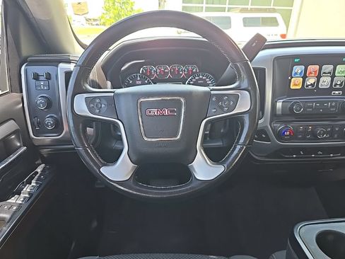 Used 2019 GMC Sierra 1500 SLE w/ Black Pack AWD/4WD image 40