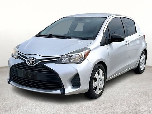 Used 2016 Toyota Yaris L image 41
