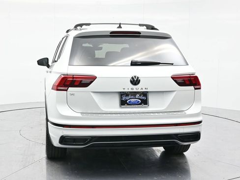Used 2023 Volkswagen Tiguan SE R-Line FWD image 6