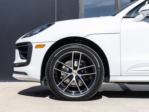 Certified 2026 Porsche Macan S AWD/4WD image 13